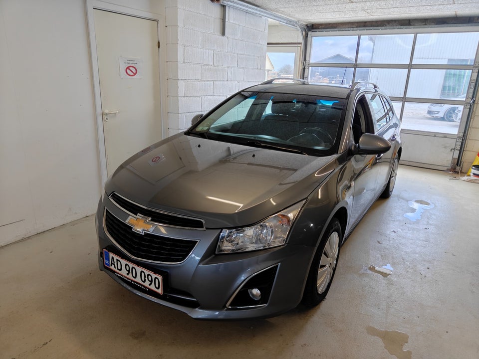 Chevrolet Cruze 1,8 LTZ stc. 5d