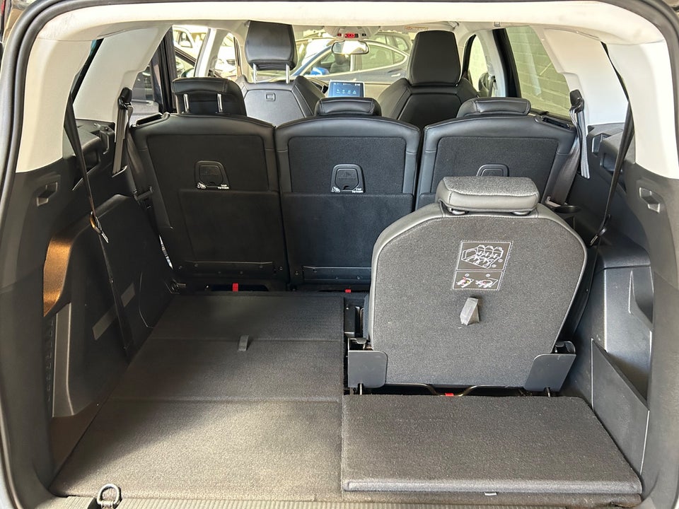 Peugeot 5008 1,5 BlueHDi 130 Allure EAT8 7prs 5d