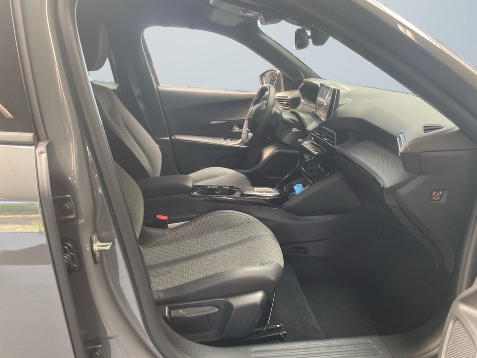 Peugeot e-2008 54 Allure 5d