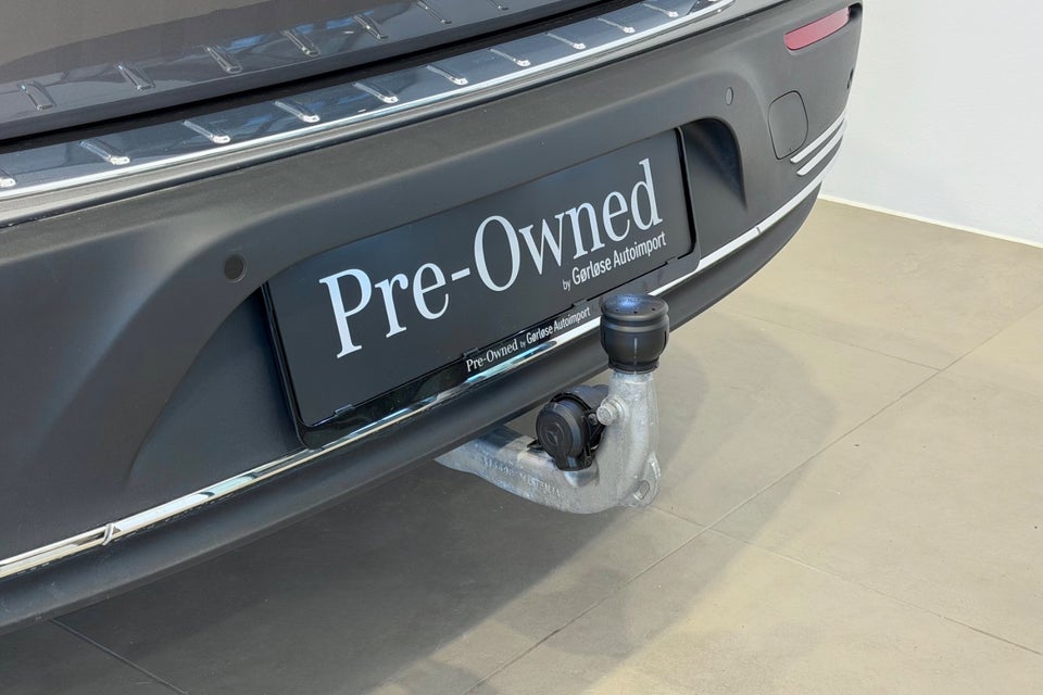 Mercedes EQA300 Progressive 4Matic 5d