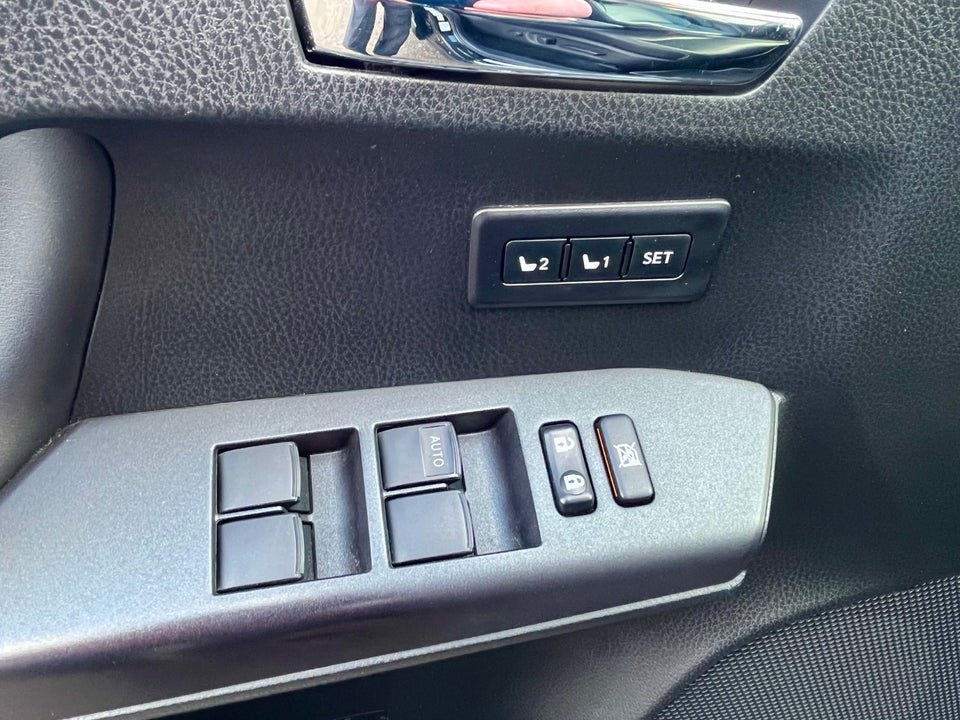 Toyota RAV4 2,5 Hybrid H4 MDS 4x4 Van 5d