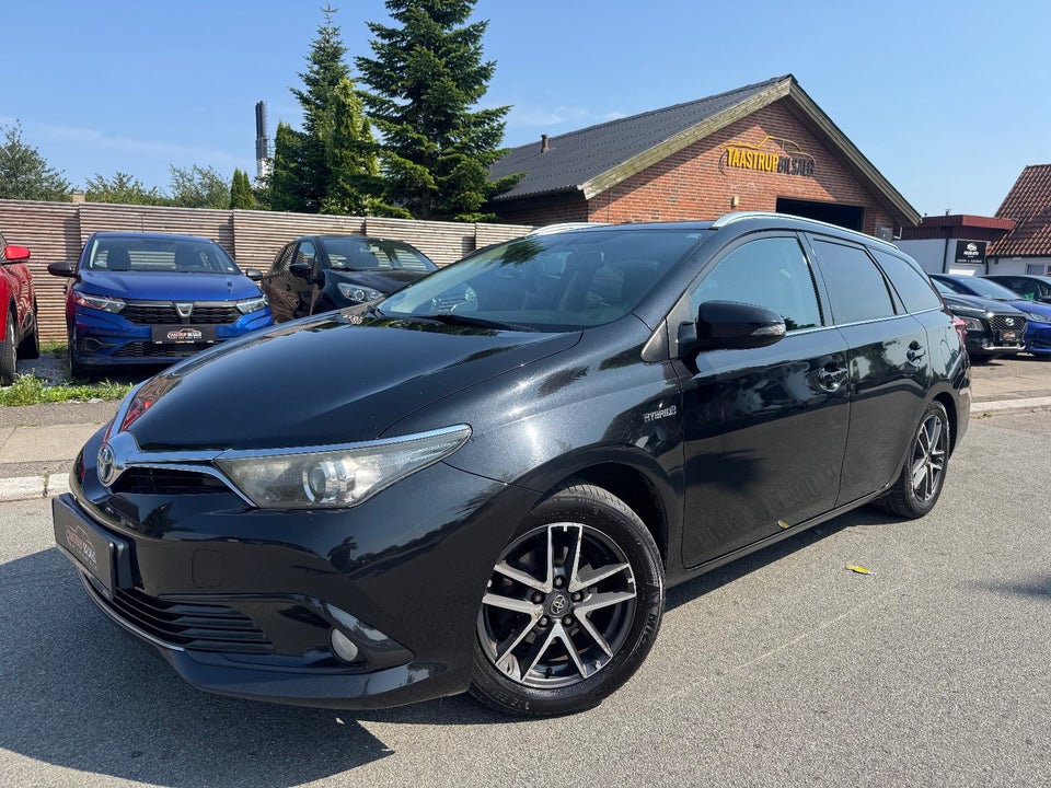 Toyota Auris 1,8 Hybrid H2 Comfort Touring Sports CVT 5d