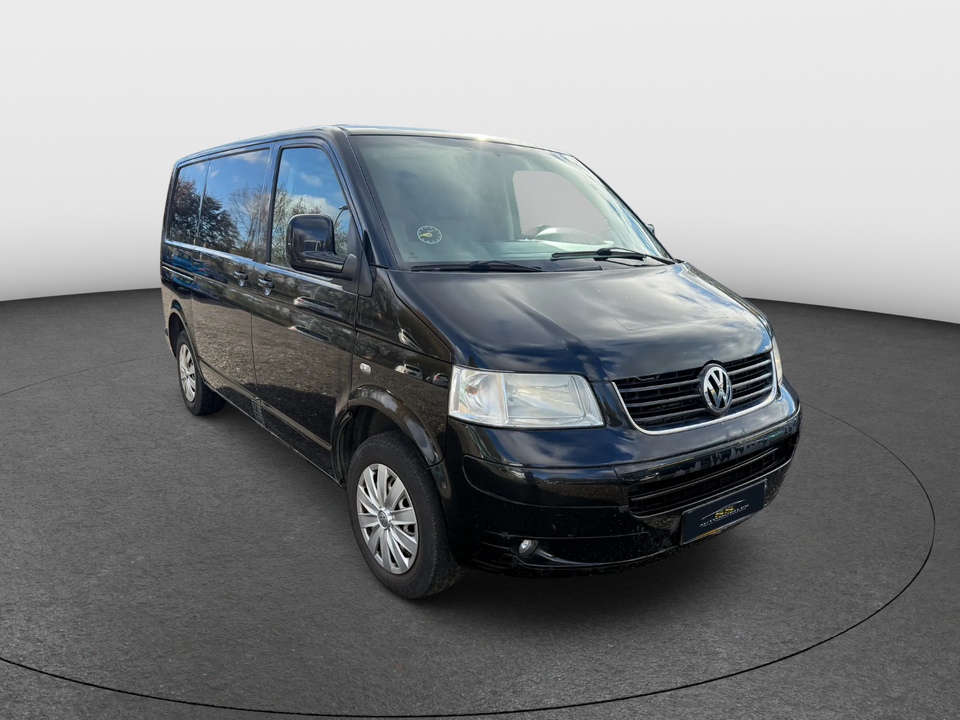 VW Transporter 2,5 TDi 130 kort 5d