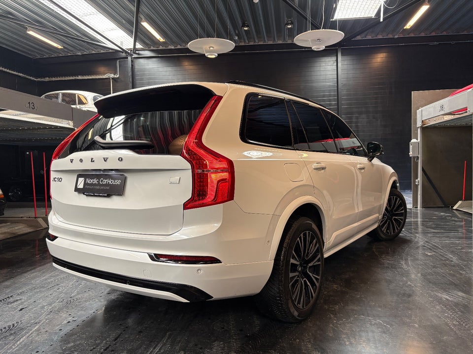 Volvo XC90 2,0 T8 ReCharge Ultimate Dark aut. AWD 7prs 5d