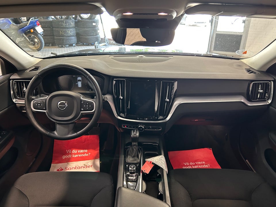 Volvo V60 2,0 D4 190 Momentum aut. 5d