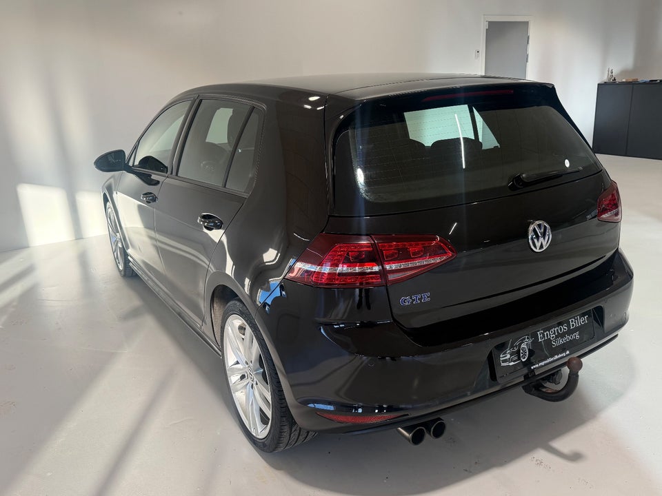 VW Golf VII 1,4 GTE DSG 5d