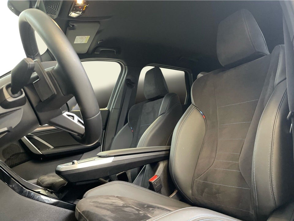 BMW iX1 eDrive20 M-Sport 5d