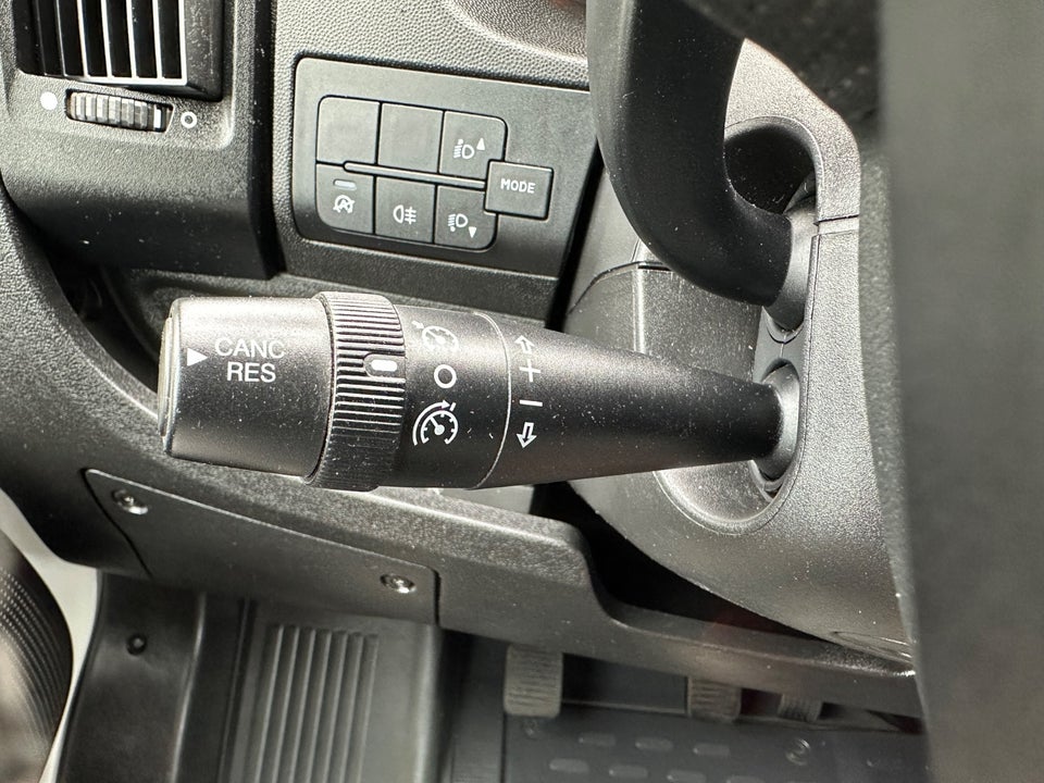 Peugeot Boxer 335 2,2 BlueHDi 165 L3H2 Premium