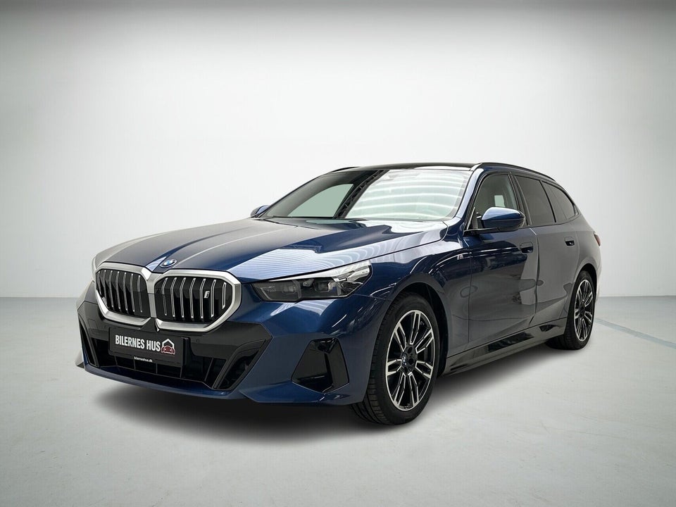 BMW i5 eDrive40 Touring Fully Charged M-Sport 5d
