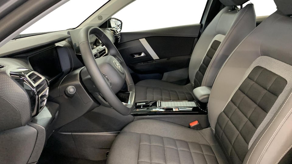 Citroën ë-C4 50 Plus 5d