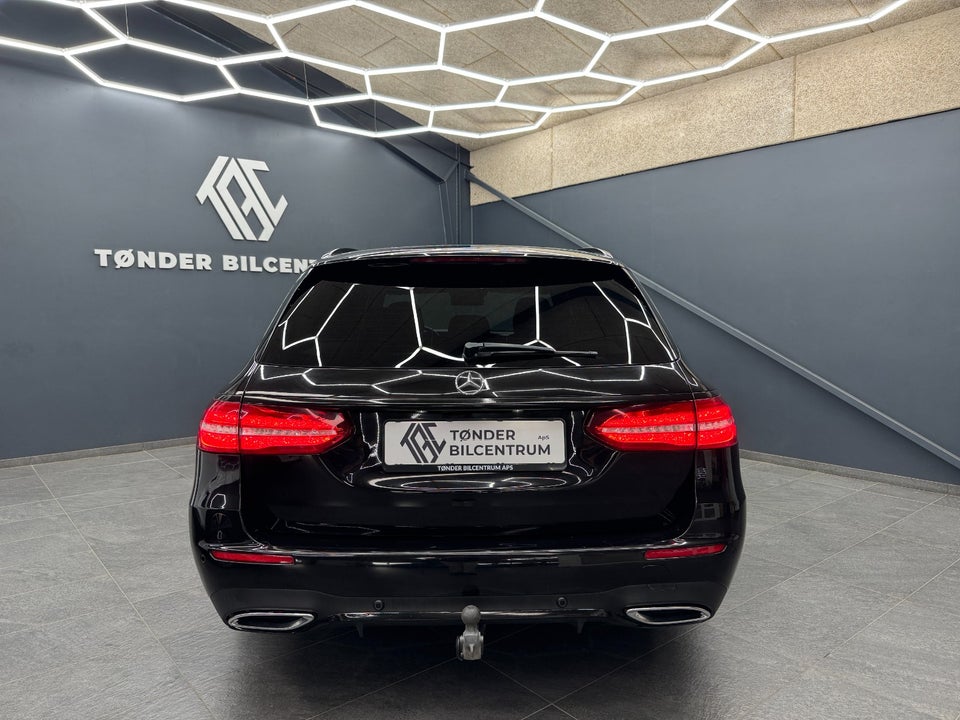 Mercedes E220 d 2,0 AMG Line stc. aut. 5d