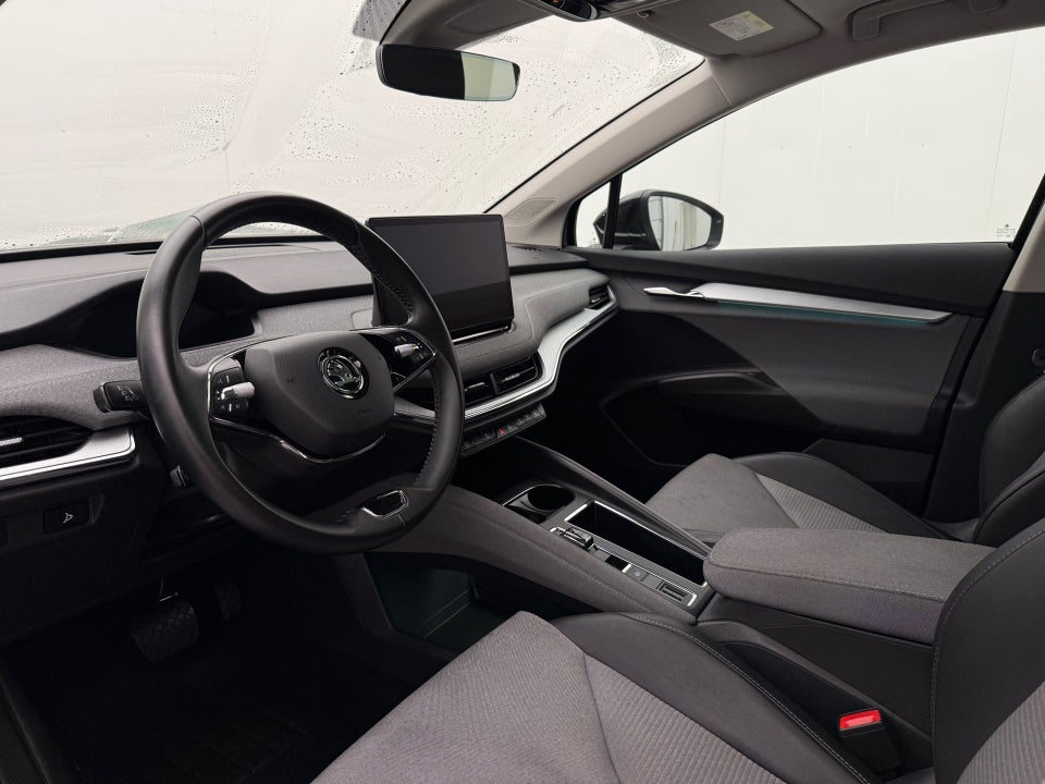 Skoda Enyaq 60 iV Loft 5d