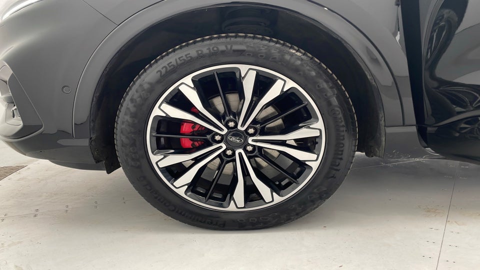 Ford Kuga 2,5 PHEV ST-Line CVT 5d