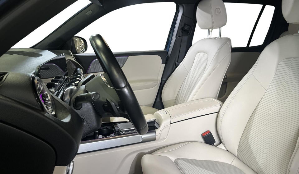 Mercedes EQB250 Progressive 5d