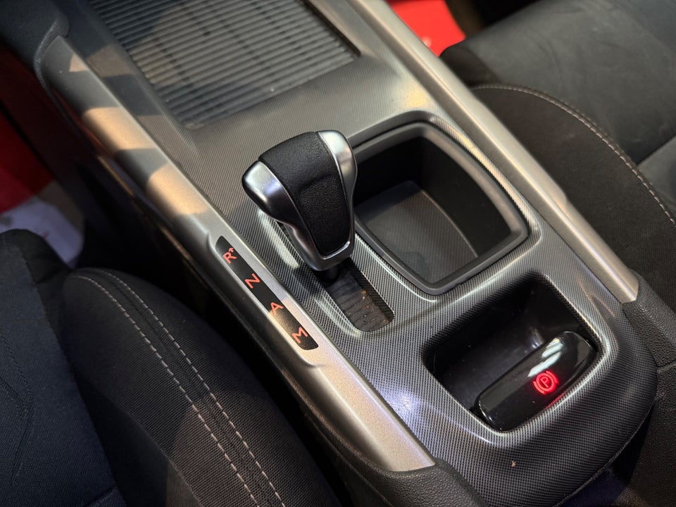 Citroën C4 1,6 e-HDi 115 Exclusive E6G 5d