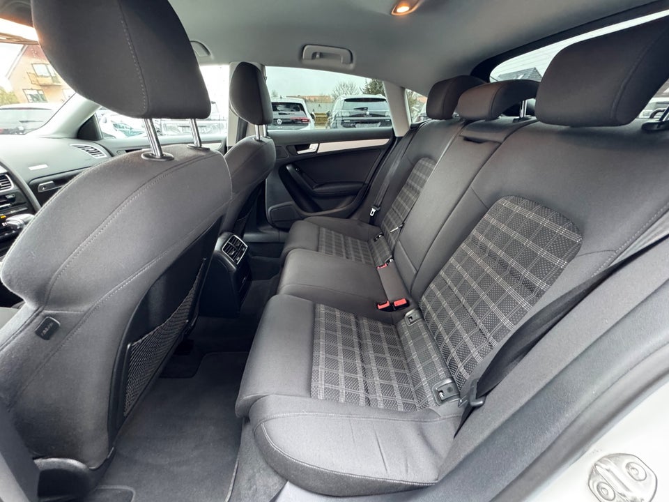 Audi A5 1,8 TFSi 144 S-line Sportback Multitr. 5d