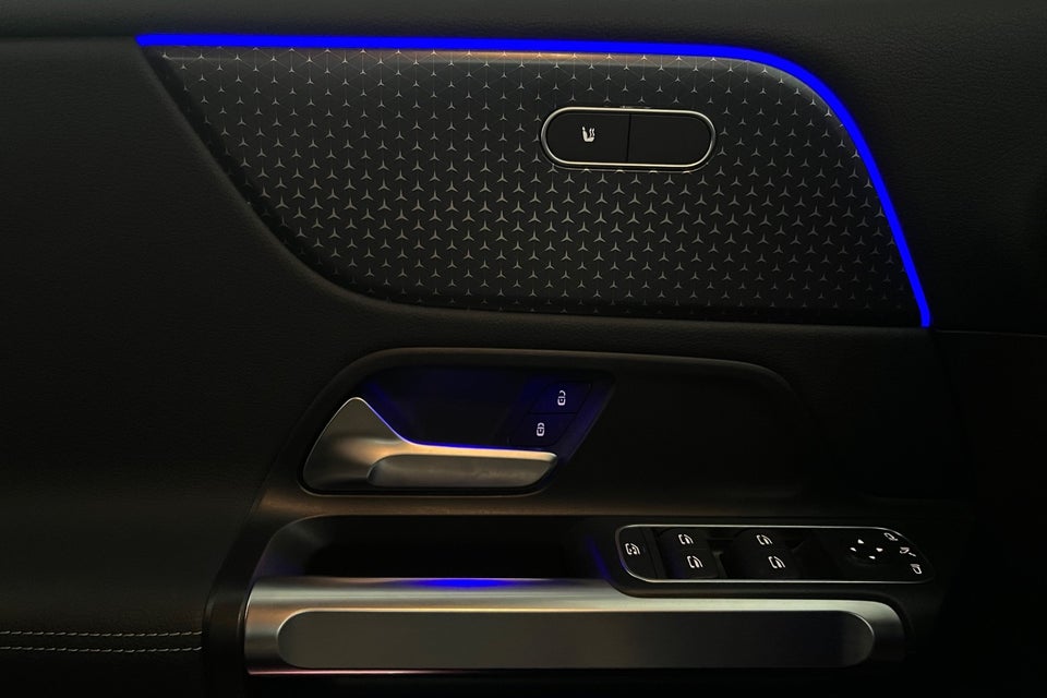 Mercedes EQB300 Progressive 4Matic 5d