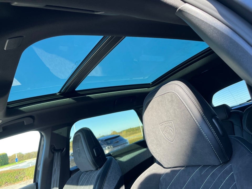 Peugeot e-5008 77 GT Pack 7prs 5d