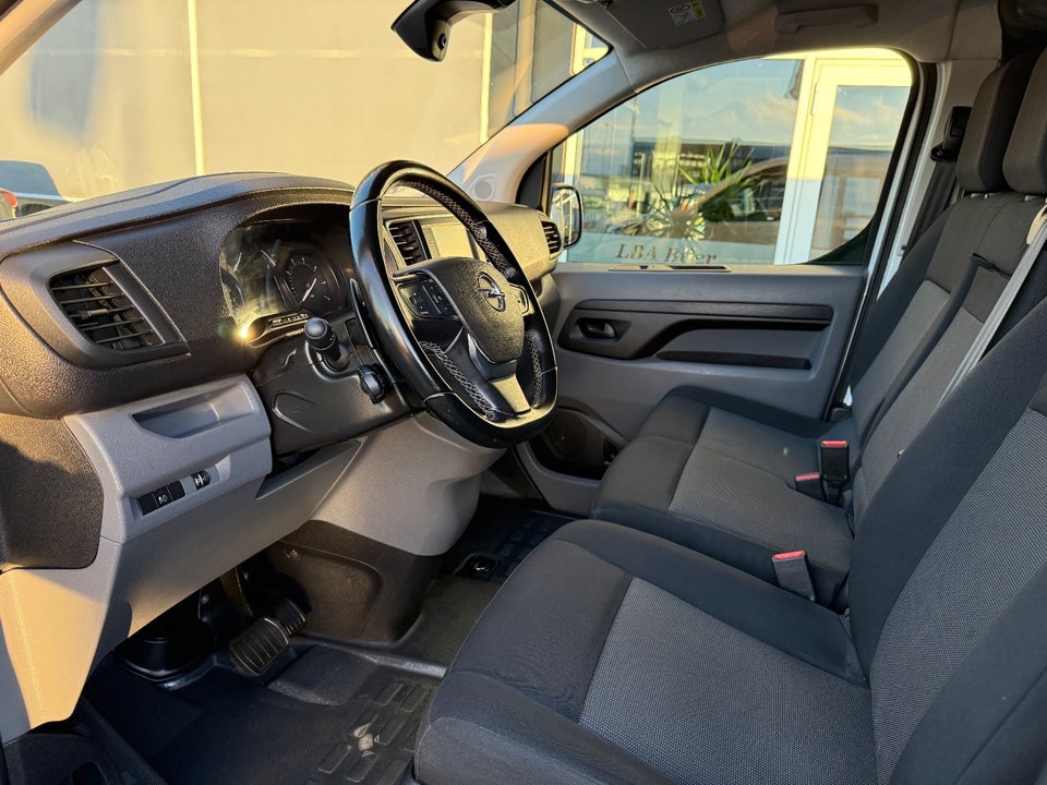 Opel Vivaro 2,0 D 145 Enjoy L3V2