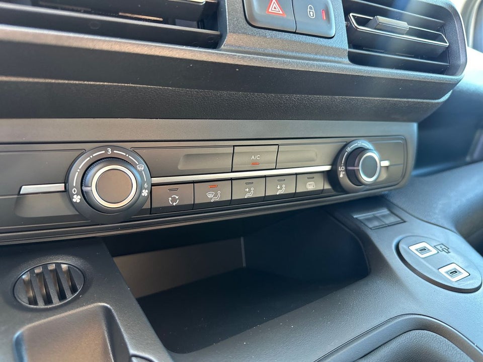 Opel Combo 1,5 BlueHDi 102 Enjoy L1V1