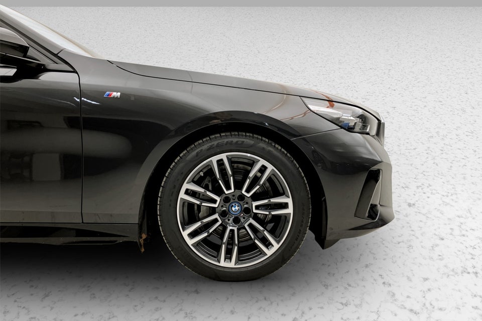 BMW i5 eDrive40 Touring M-Sport 5d