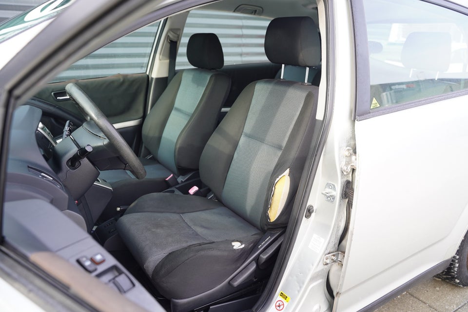 Toyota Corolla Verso 1,8 Terra MMT 7prs 5d