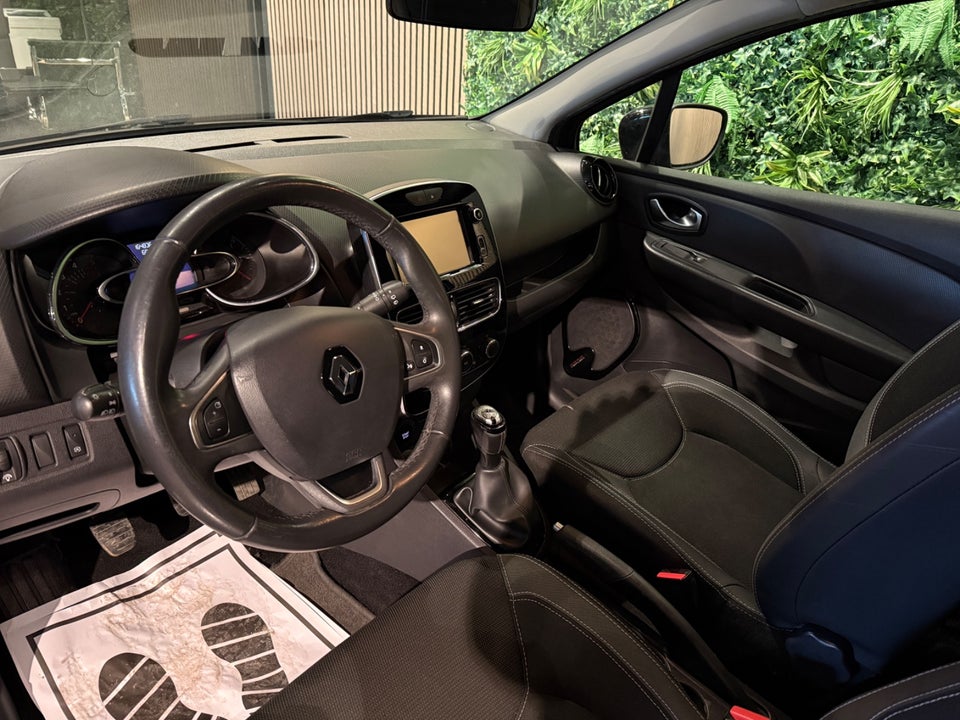 Renault Clio IV 1,5 dCi 90 Zen 5d