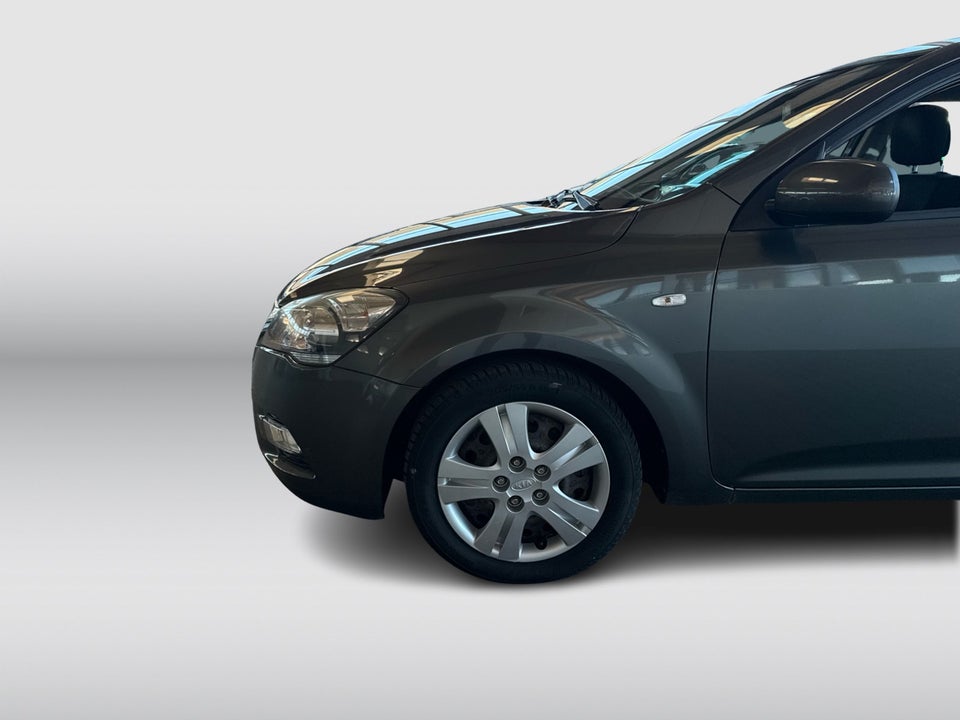 Kia Ceed 1,4 CVVT 90 Active Fashion SW 5d
