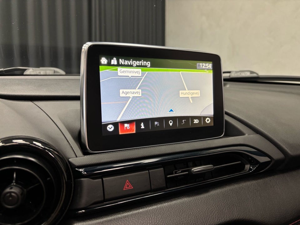 Mazda MX-5 1,5 SkyActiv-G 131 RF Edition 2d