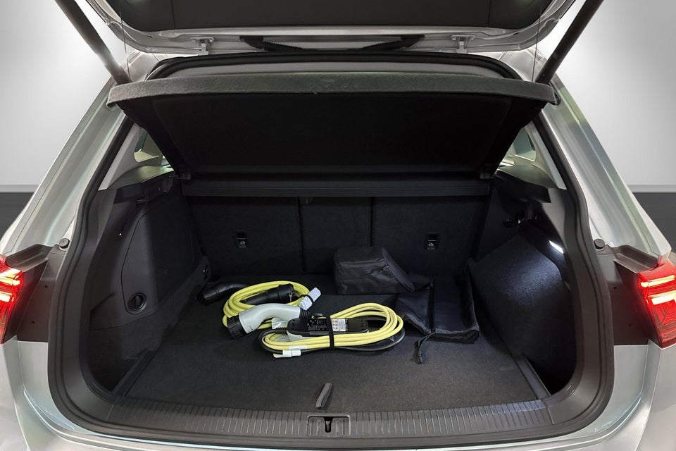 VW Tiguan 1,4 eHybrid Elegance DSG 5d
