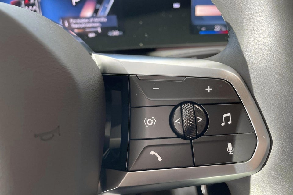 BMW iX2 eDrive20 M-Sport 5d