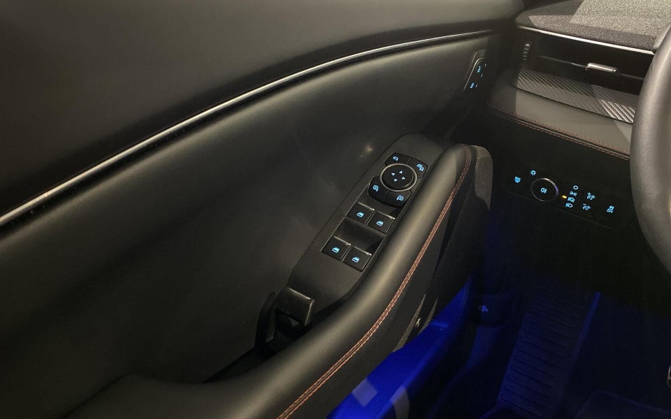 Ford Mustang Mach-E 75 Premium Standard Range AWD 5d