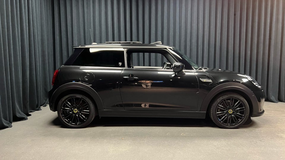 MINI Cooper SE Yours Trim 3d