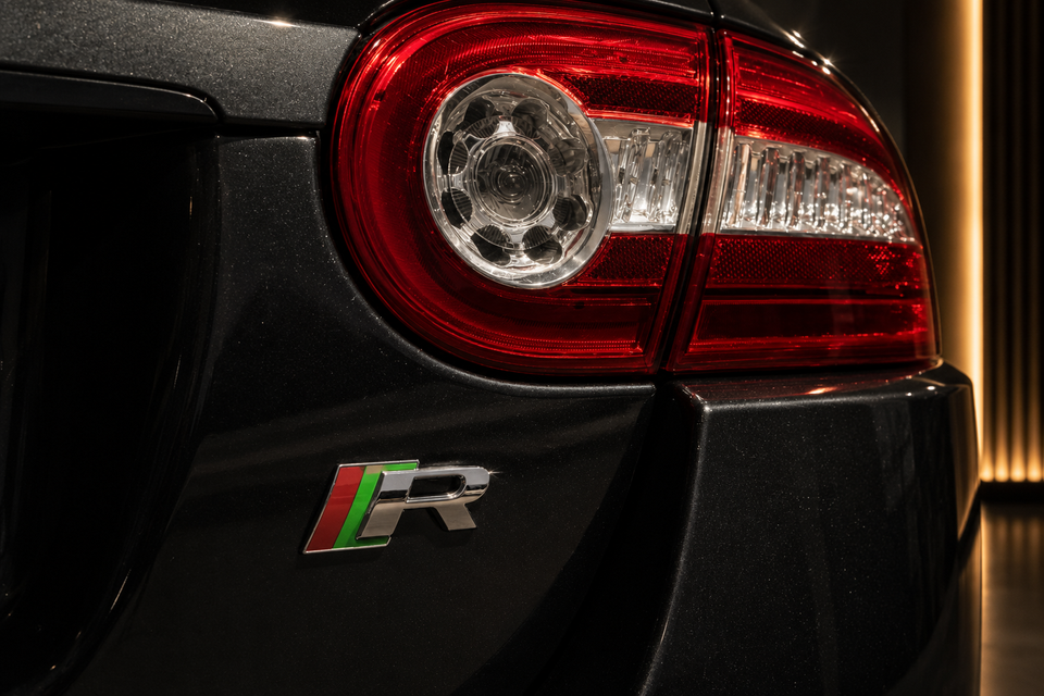 Jaguar XKR 5,0 S/C Coupé aut. 2d