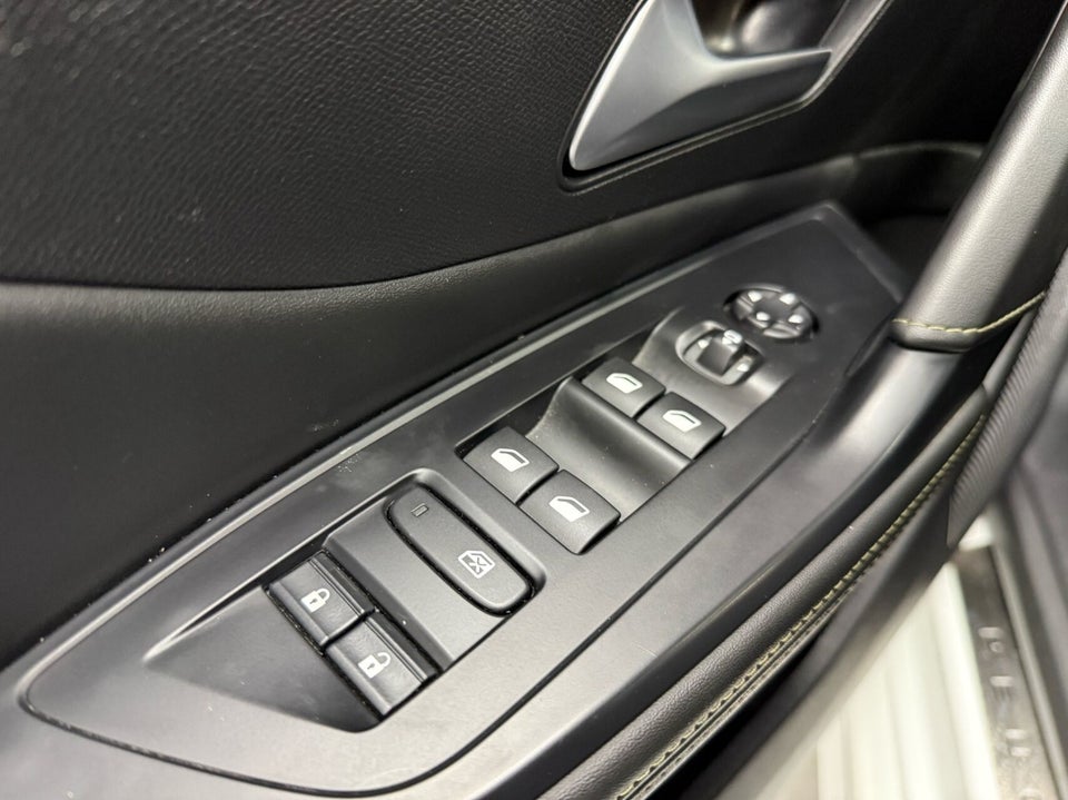 Peugeot 308 1,6 Hybrid GT EAT8 5d