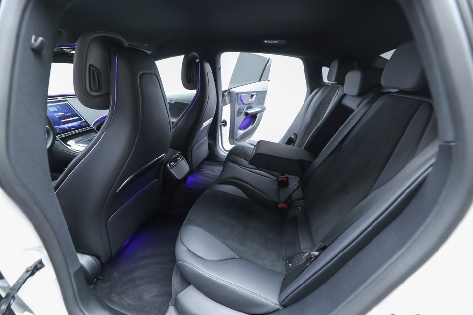 Mercedes EQE350+ AMG Line 4d