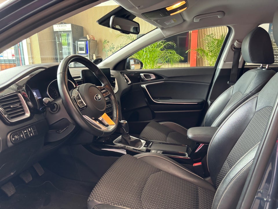 Kia Ceed 1,0 T-GDi Comfort SW 5d