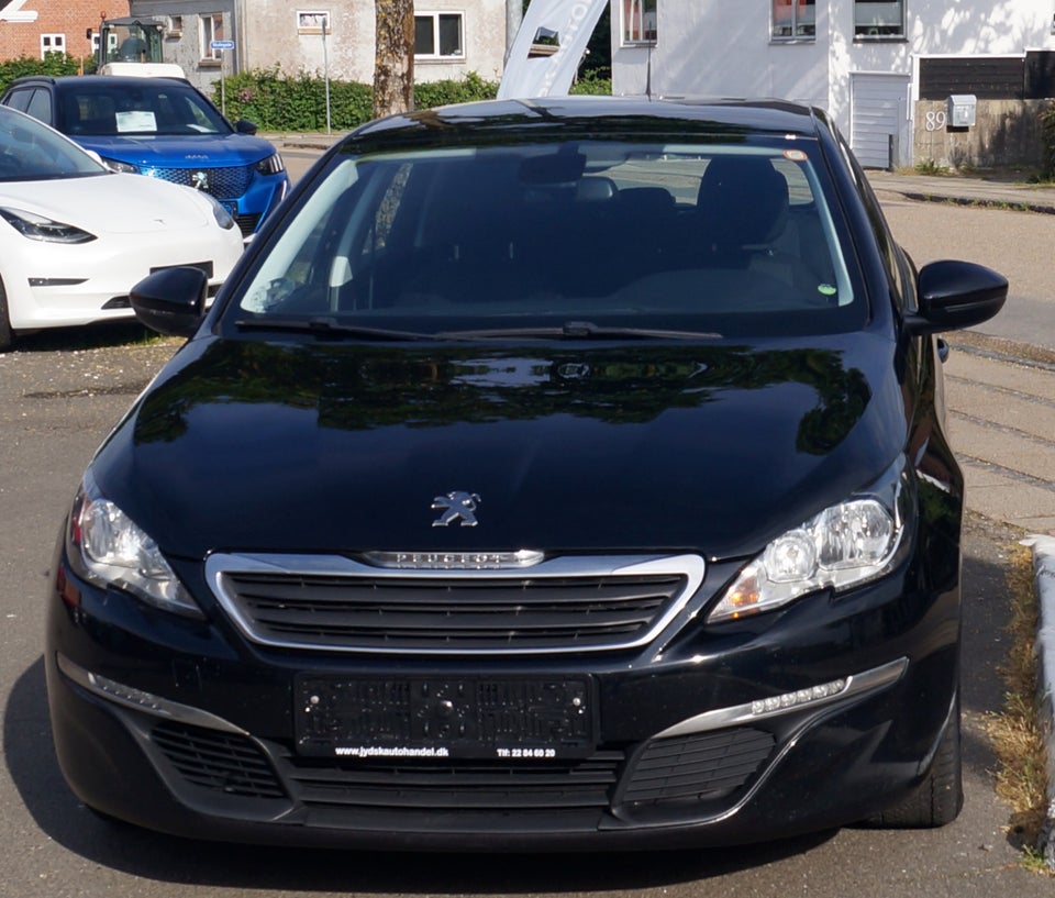 Peugeot 308 1,6 BlueHDi 120 Active SW EAT6 5d