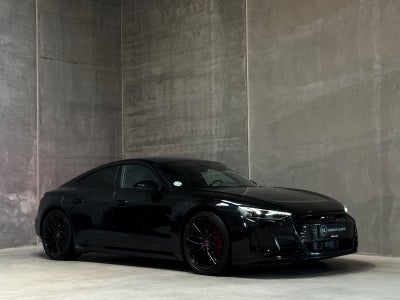 Audi RS e-tron GT quattro 4d