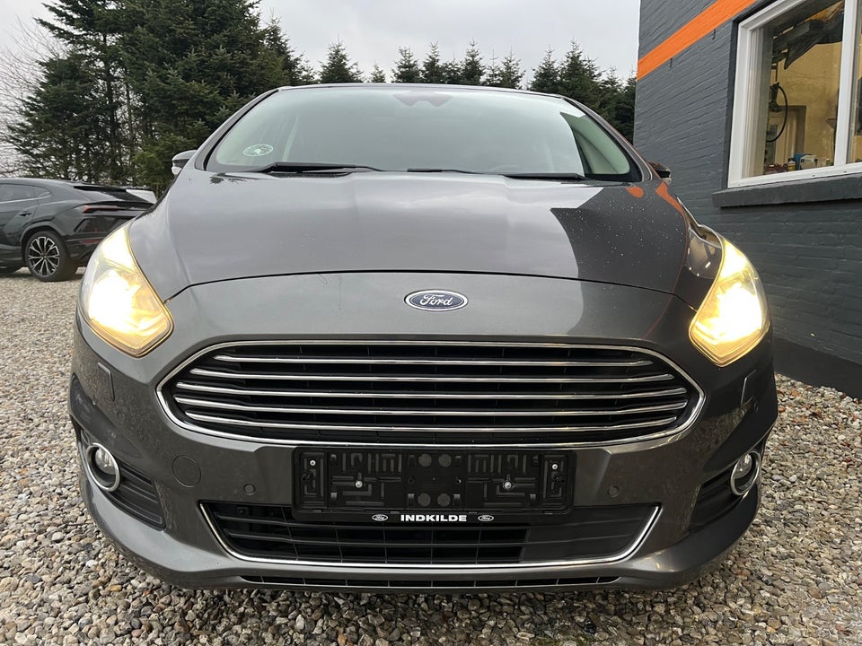 Ford S-MAX 1,5 SCTi 160 Titanium 7prs 5d