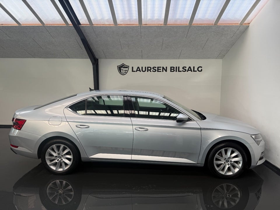 Skoda Superb 1,4 TSi iV Plus DSG 5d