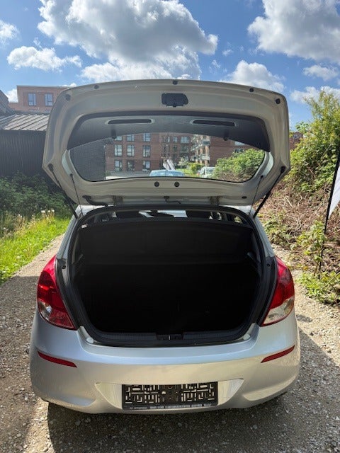 Hyundai i20 1,25 Classic 5d