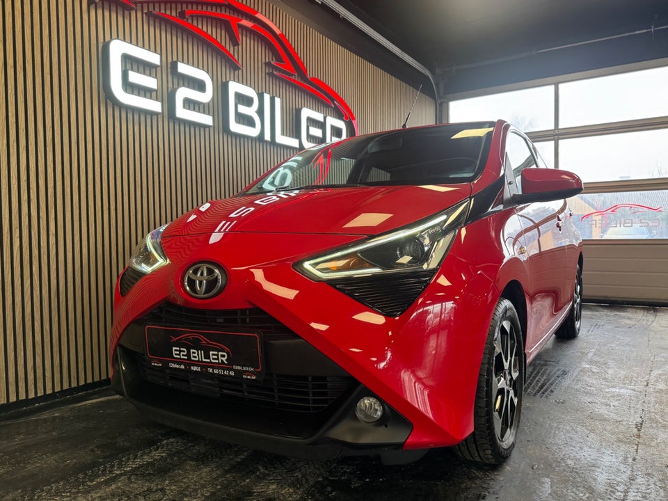 Toyota Aygo 1,0 VVT-i x-press 5d