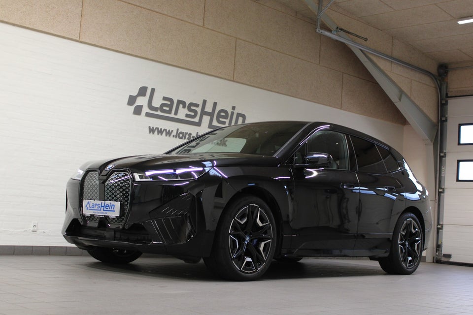BMW iX xDrive40 Sport 5d