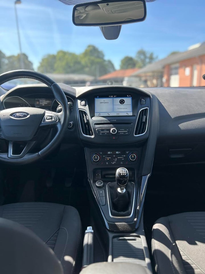 Ford Focus 1,0 SCTi 125 Business stc. 5d