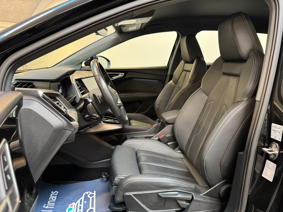 Audi Q4 e-tron 50 S-line quattro 5d