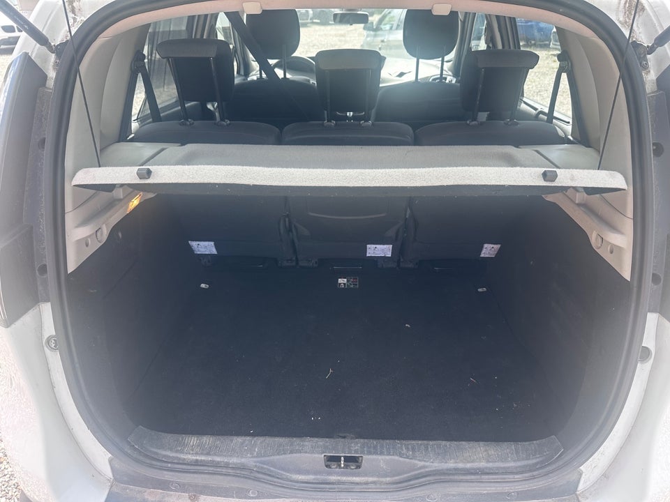 Renault Scenic III 1,5 dCi 110 Dynamique 5d