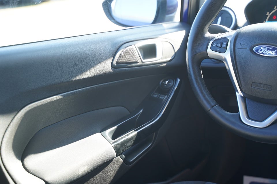 Ford Fiesta 1,0 SCTi 100 Titanium 5d