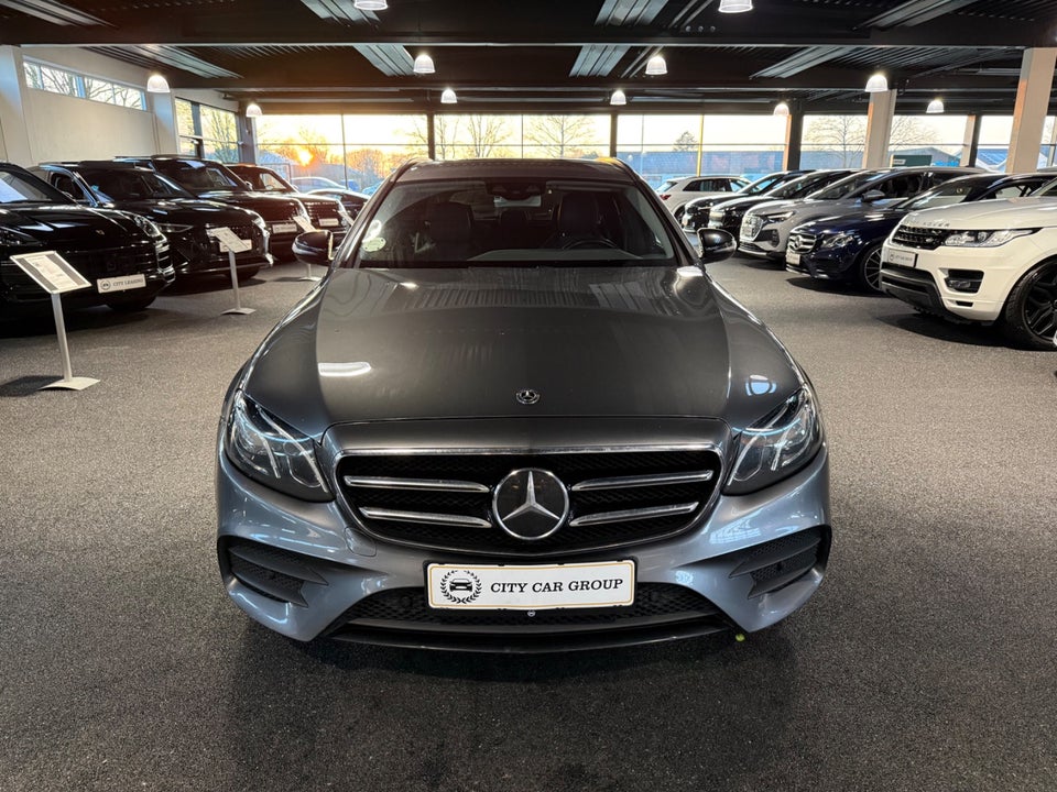 Mercedes E220 d 2,0 AMG Line stc. aut. 5d