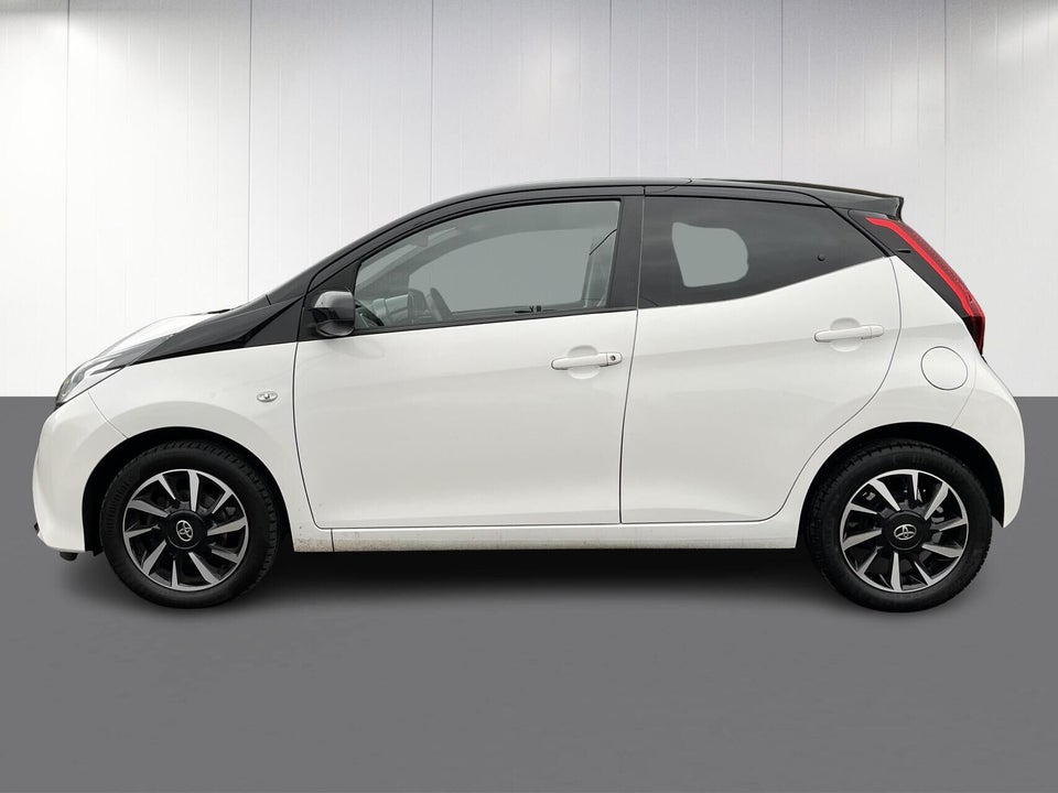 Toyota Aygo 1,0 VVT-i x-cite 5d